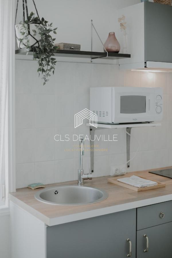 La Deauvillaise Cls โดวีลล์ ภายนอก รูปภาพ